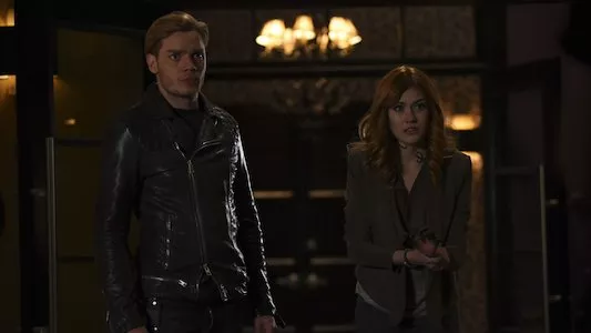 Image Shadowhunters 9
